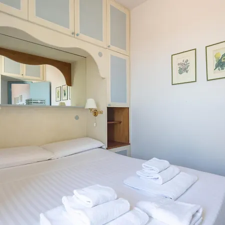 Romantic Terrace فلورنس